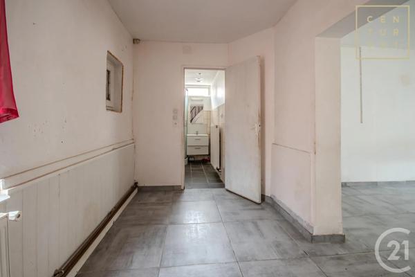 Maison à vendre  8 pièces - 161,01 m 2   MAUBEUGE  - 59
