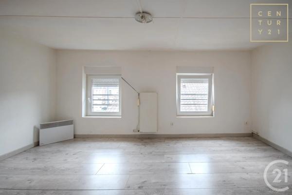 Maison à vendre  8 pièces - 161,01 m 2   MAUBEUGE  - 59