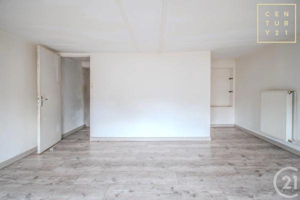 Maison à vendre  8 pièces - 161,01 m 2   MAUBEUGE  - 59