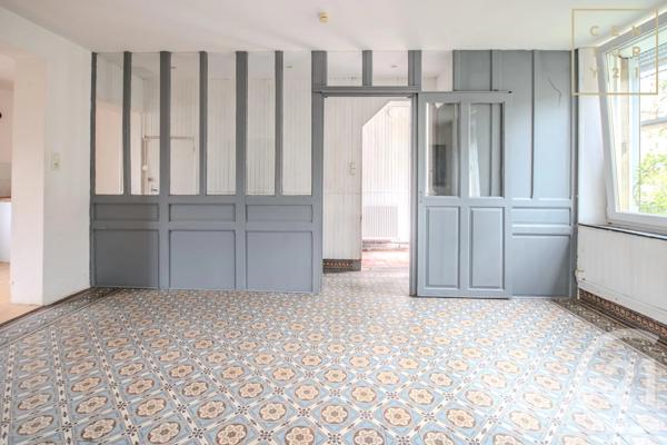 Maison à vendre  8 pièces - 161,01 m 2   MAUBEUGE  - 59