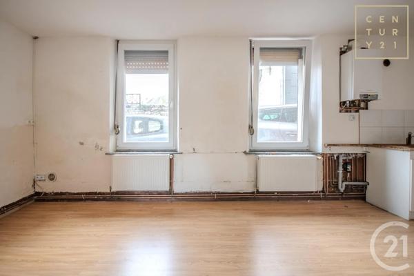 Maison à vendre  8 pièces - 161,01 m 2   MAUBEUGE  - 59
