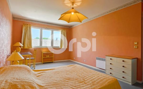 Maison à vendre    9 pièces • 308 m2 Pacy-sur-Eure