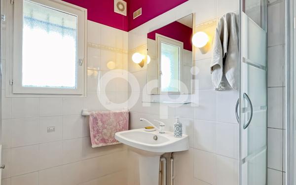 Maison à vendre    9 pièces • 308 m2 Pacy-sur-Eure