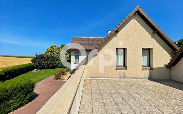 Maison à vendre    9 pièces • 308 m2 Pacy-sur-Eure