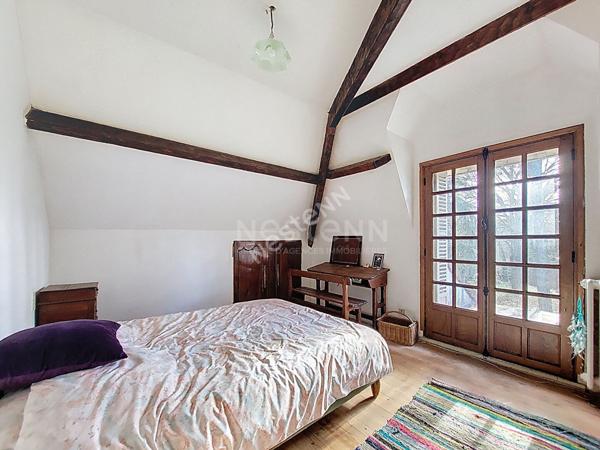 Orvault Vallée du Cens : Maison à vendre ! Rare sur le secteur avec 293 m² sur terrain de 6300 m² ! Cadre verdoyant.