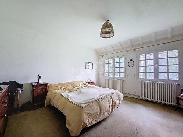 Orvault Vallée du Cens : Maison à vendre ! Rare sur le secteur avec 293 m² sur terrain de 6300 m² ! Cadre verdoyant.