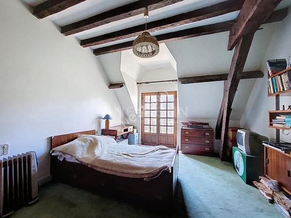 Orvault Vallée du Cens : Maison à vendre ! Rare sur le secteur avec 293 m² sur terrain de 6300 m² ! Cadre verdoyant.
