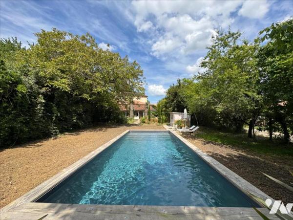 BELLE MAISON DE MAITRE RENOVEE