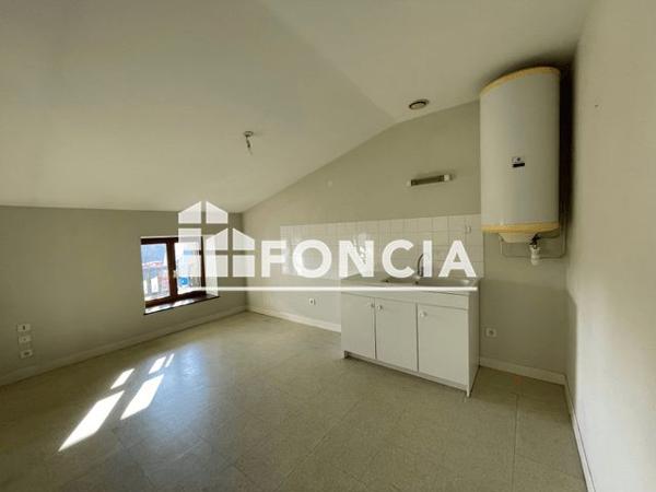 Location Appartement 2 pièces 45.76 m² - 48 ROUTE DE LYON Meximeux 01800