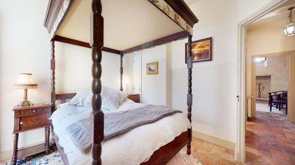 Appartement hyper centre  95 m2 dans hôtel particulier