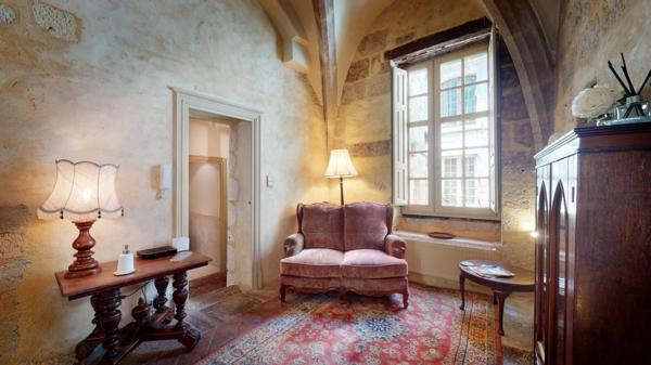 Appartement hyper centre  95 m2 dans hôtel particulier