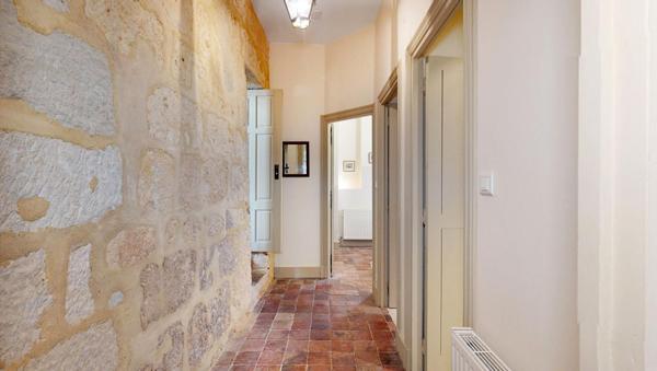 Appartement hyper centre  95 m2 dans hôtel particulier