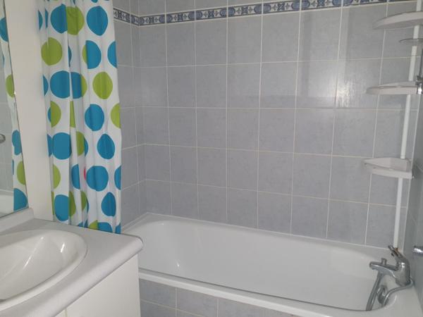 Wasquehal T2 avec balcon, garage et parking