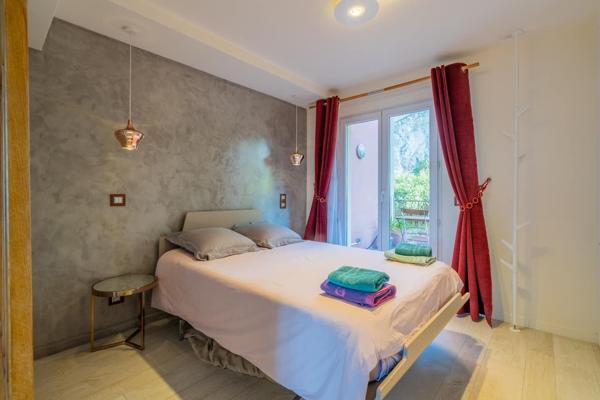 Location Appartement de luxe Marseille 7 5 Pièces 107 m²