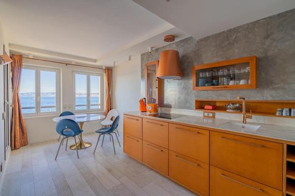 Location Appartement de luxe Marseille 7 5 Pièces 107 m²