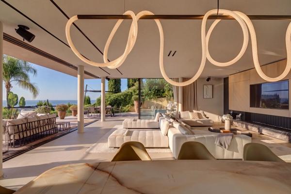 Vente Villa de luxe Vallauris 7 Pièces 433 m²