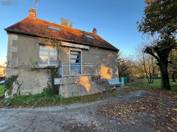 Maison individuelle à vendre à Neuvy-Pailloux dans l'Indre (36100), ref : 36004/330