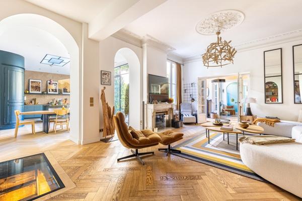 Vente Maison de luxe Bordeaux 9 Pièces 270 m²