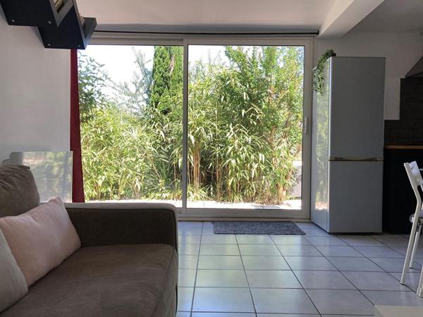 Maison atypique avec gîte et piscine