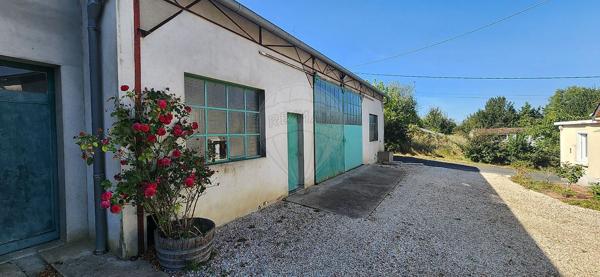 Commerce T11 en vente - Cher - 18