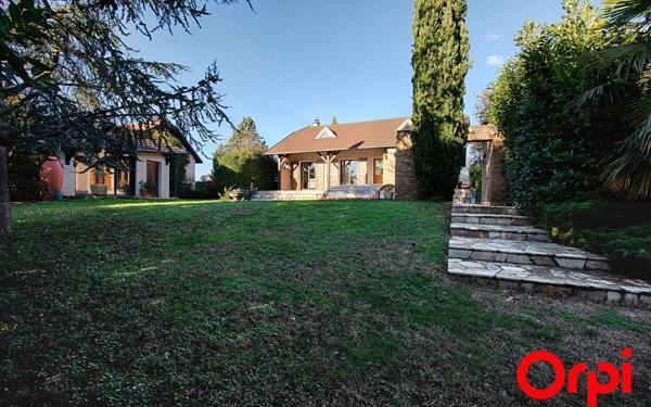 Maison à vendre    5 pièces •  L'Isle-d'Abeau