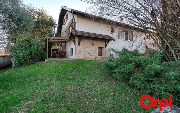 Maison à vendre    5 pièces •  L'Isle-d'Abeau