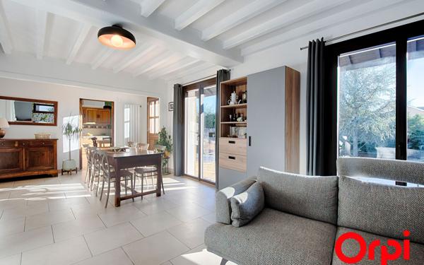 Maison à vendre    5 pièces •  L'Isle-d'Abeau