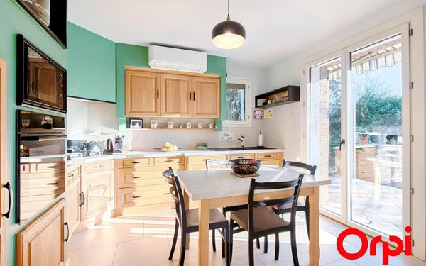 Maison à vendre    5 pièces •  L'Isle-d'Abeau