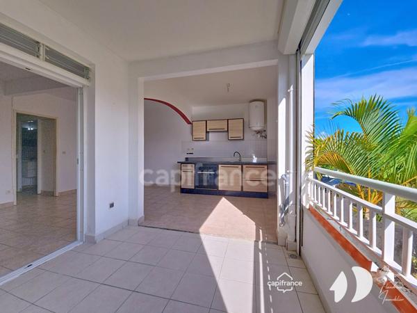 Appartement à vendre 2 pièces Moudong Sud, BAIE MAHAULT (971)