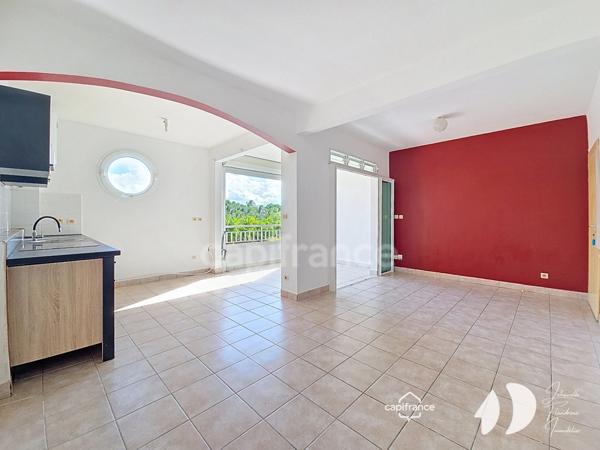 Appartement à vendre 2 pièces Moudong Sud, BAIE MAHAULT (971)