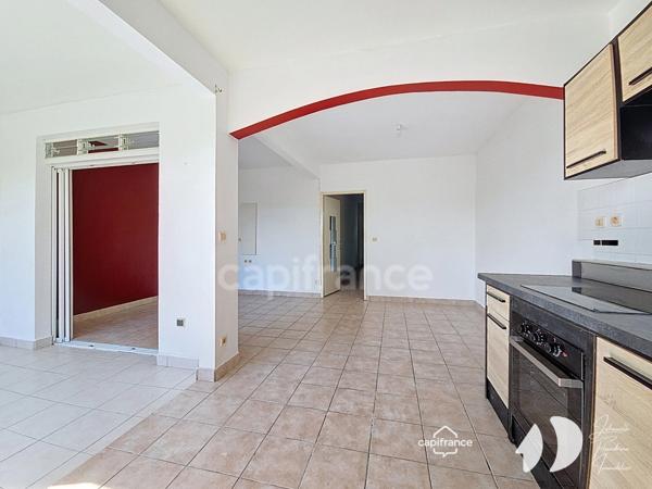Appartement à vendre 2 pièces Moudong Sud, BAIE MAHAULT (971)