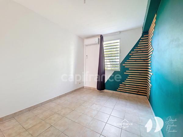 Appartement à vendre 2 pièces Moudong Sud, BAIE MAHAULT (971)