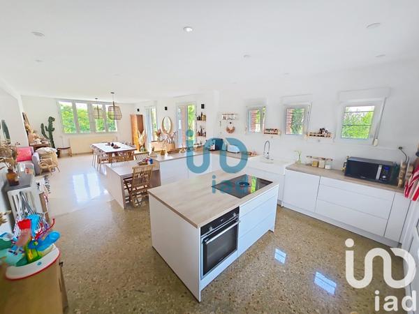 Maison de ville 12 pièces de 342 m² à Romilly-sur-Seine (10100)