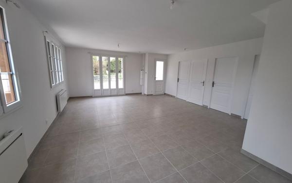 Maison à louer    4 pièces • 95,92 m2 Pierrefonds