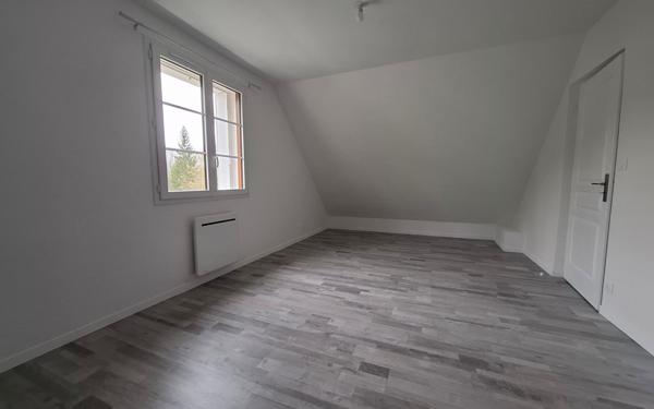 Maison à louer    4 pièces • 95,92 m2 Pierrefonds