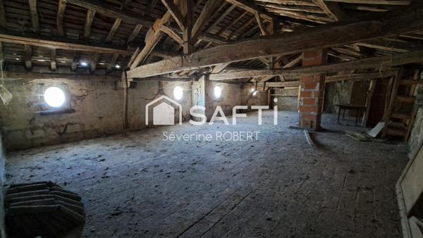 Ensemble immobilier avec beau potentiel