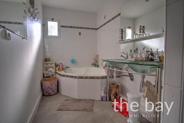 Villa 4 chambres avec appartement indépendant