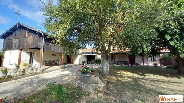 Maison en pierre 220m2, 6 chambres, piscine sur parcelle 5126m2