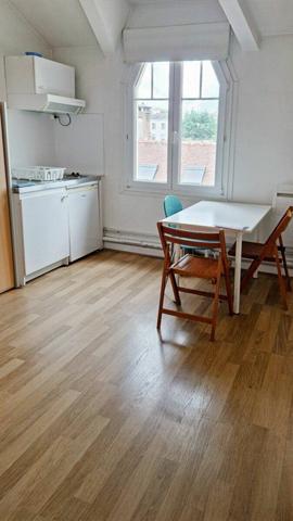 Appartement à louer    1 pièce • 16 m2 Reims