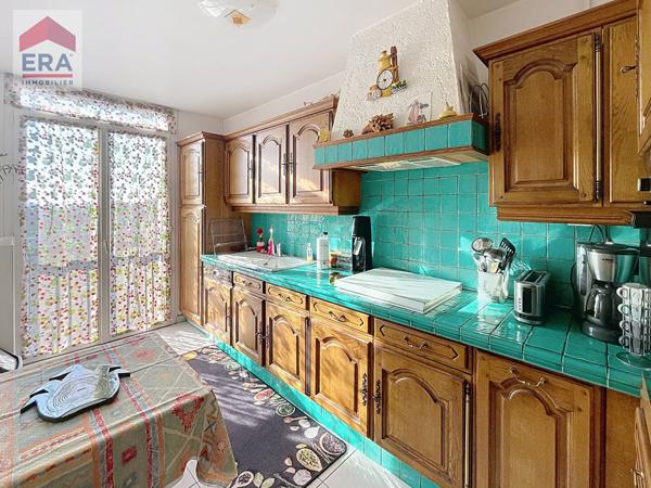 Appartement AIX SUD - T3/4 - GARAGE - ASCENSEUR - ETAGE ELEVE