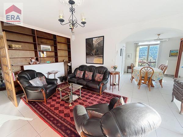 Appartement AIX SUD - T3/4 - GARAGE - ASCENSEUR - ETAGE ELEVE