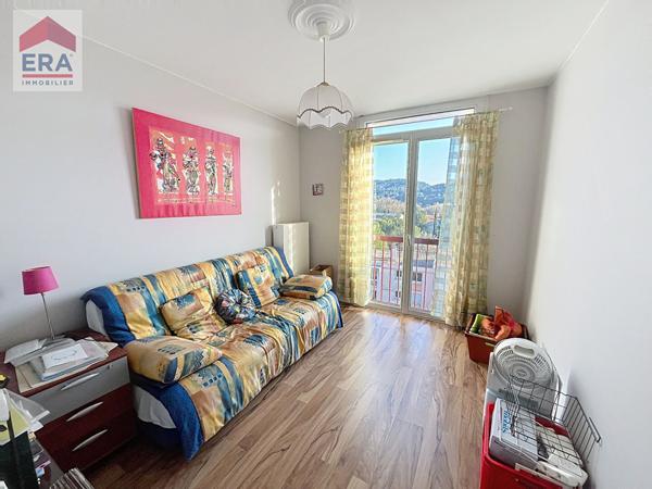 Appartement AIX SUD - T3/4 - GARAGE - ASCENSEUR - ETAGE ELEVE