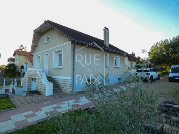 86100 CHATELLERAULT VENTE d'une maison T5 (102 m²) à CHATELLERAULT