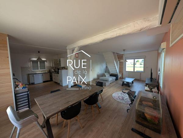 86100 CHATELLERAULT VENTE d'une maison T5 (102 m²) à CHATELLERAULT