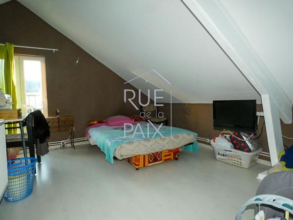 86100 CHATELLERAULT VENTE d'une maison T5 (102 m²) à CHATELLERAULT