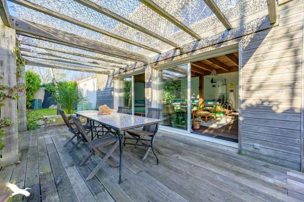 Maison à vendre |                                       Périgny |                                        6 pièces  |  165 m²