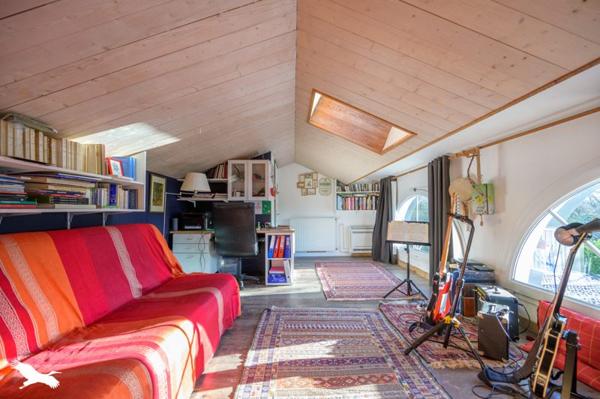 Maison à vendre |                                       Périgny |                                        6 pièces  |  165 m²