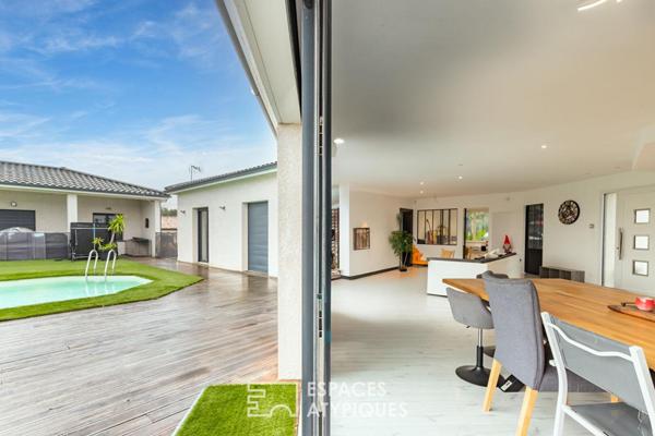 Villa moderniste avec piscine au coeur du Quartier du Fau