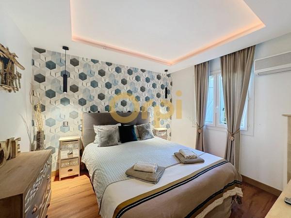 Maison à vendre    5 pièces •  Sainte-Maxime