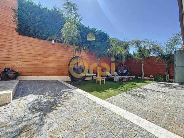 Maison à vendre    5 pièces •  Sainte-Maxime